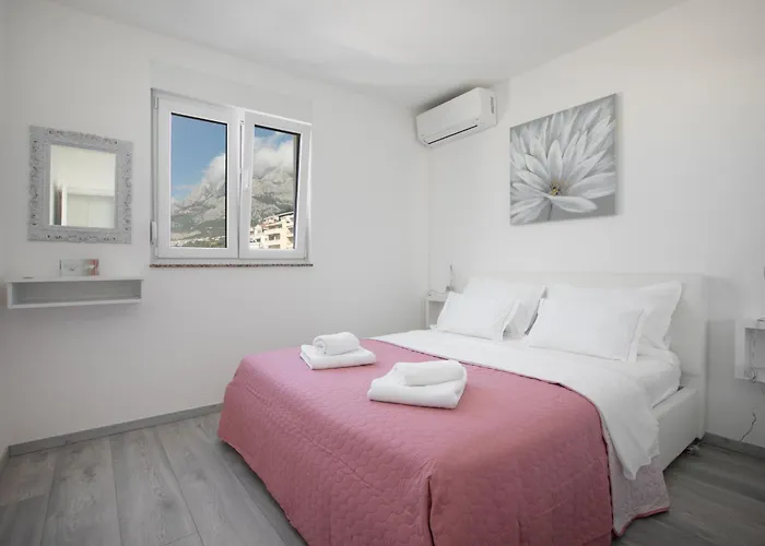 Sea View Apartments Dammi With Free Parking